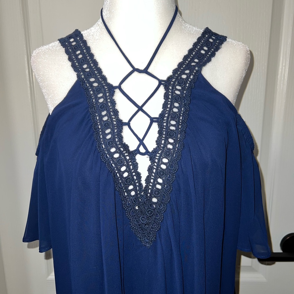 Soprano Off the shoulder Mini